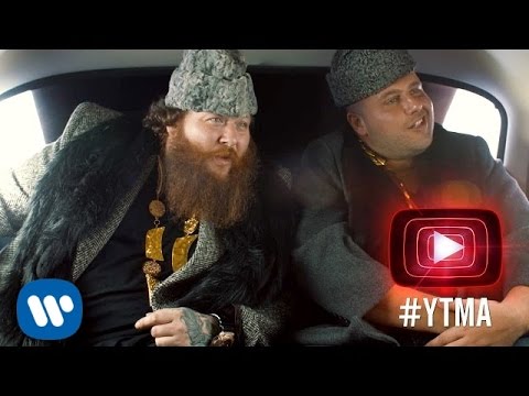 action-bronson-feat-chance-the-rapper-baby-blue-official-music-video-ytmas