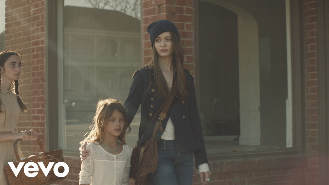 avicii-wake-me-up-official-video
