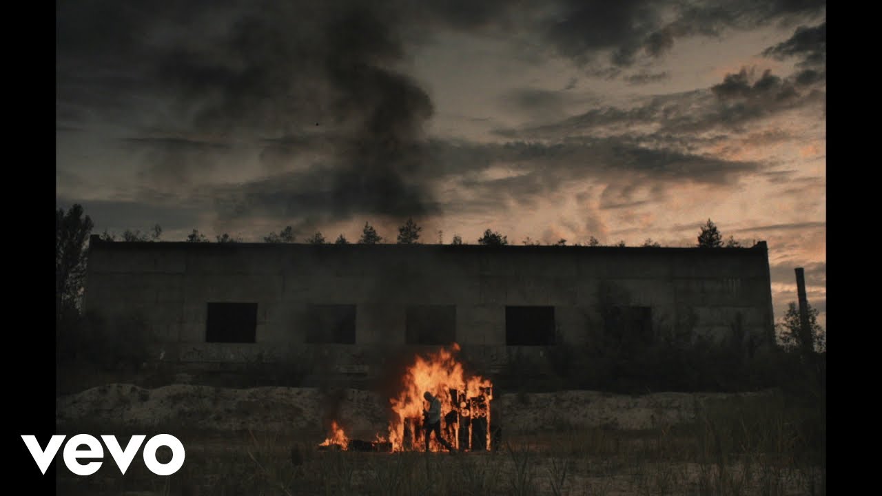 bombay-bicycle-club-eat-sleep-wake-nothing-but-you