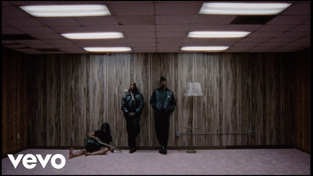 clipse-kendrick-lamar-pusha-t-malice-chains-whips-official-music-video