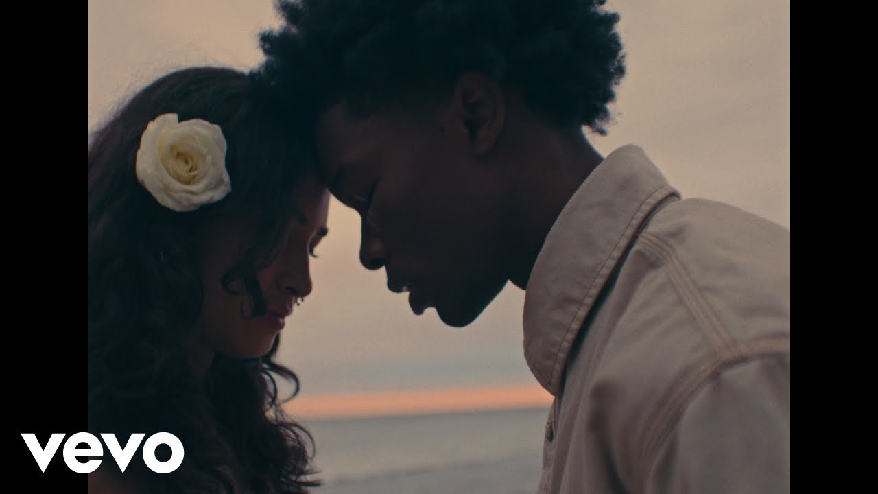 d4vd-here-with-me-official-music-video