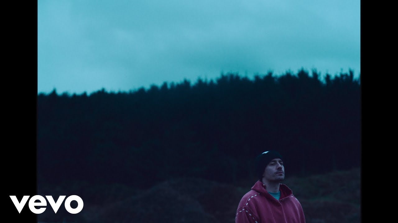 dermot-kennedy-honest-official-visualiser