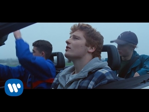 ed-sheeran-castle-on-the-hill-official-music-video