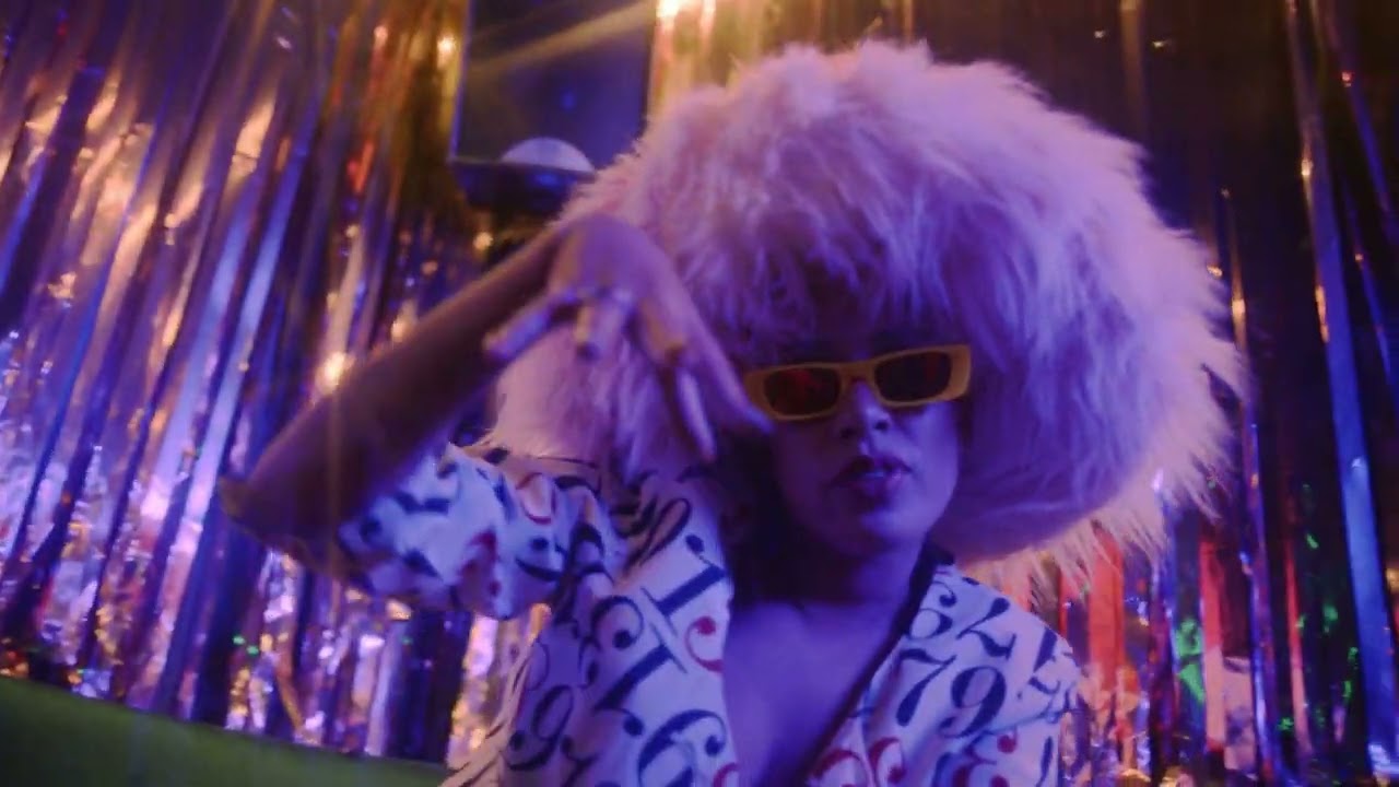 Eliza Rose & Interplanetary Criminal – B.O.T.A. (Baddest Of Them All) [Official Video]