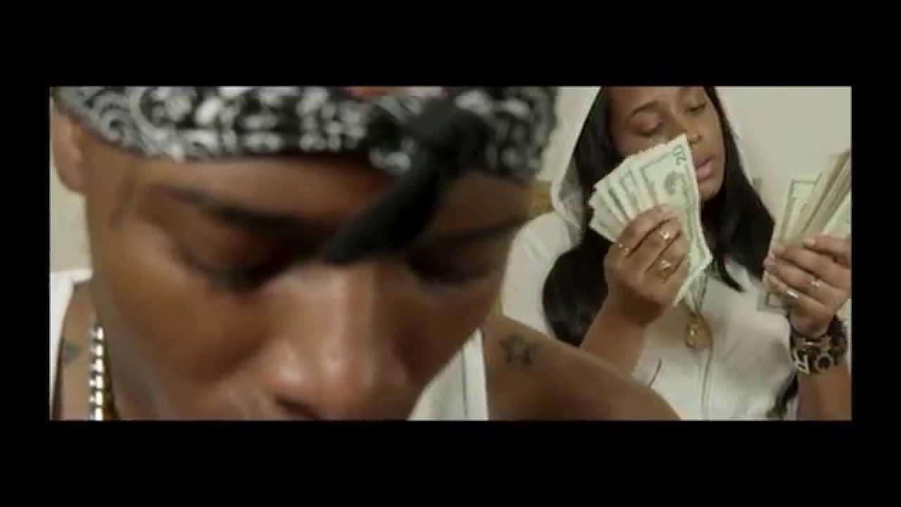 fetty-wap-trap-queen-official-video-prod-by-tony-fadd