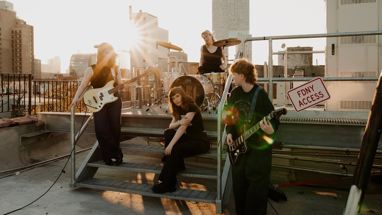 florence-road-hanging-out-to-dry-official-video
