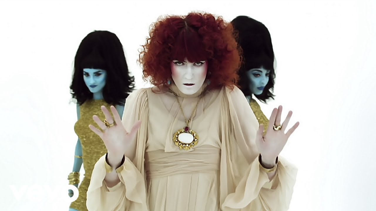 florence-the-machine-dog-days-are-over-2010-version-official-music-video