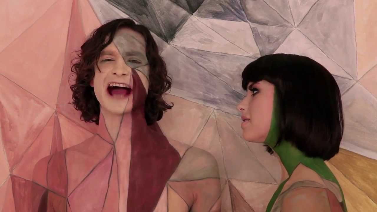 gotye-somebody-that-i-used-to-know-feat-kimbra-official-music-video