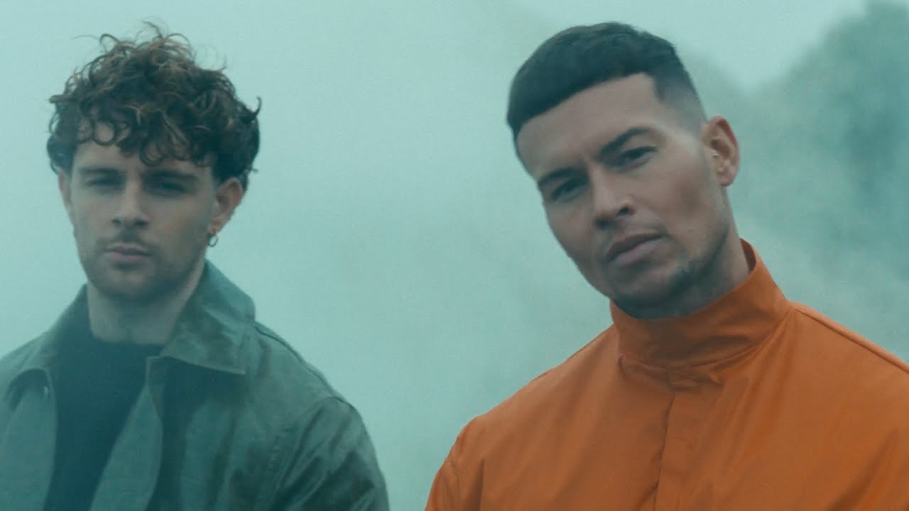 joel-corry-tom-grennan-lionheart-fearless-official-video