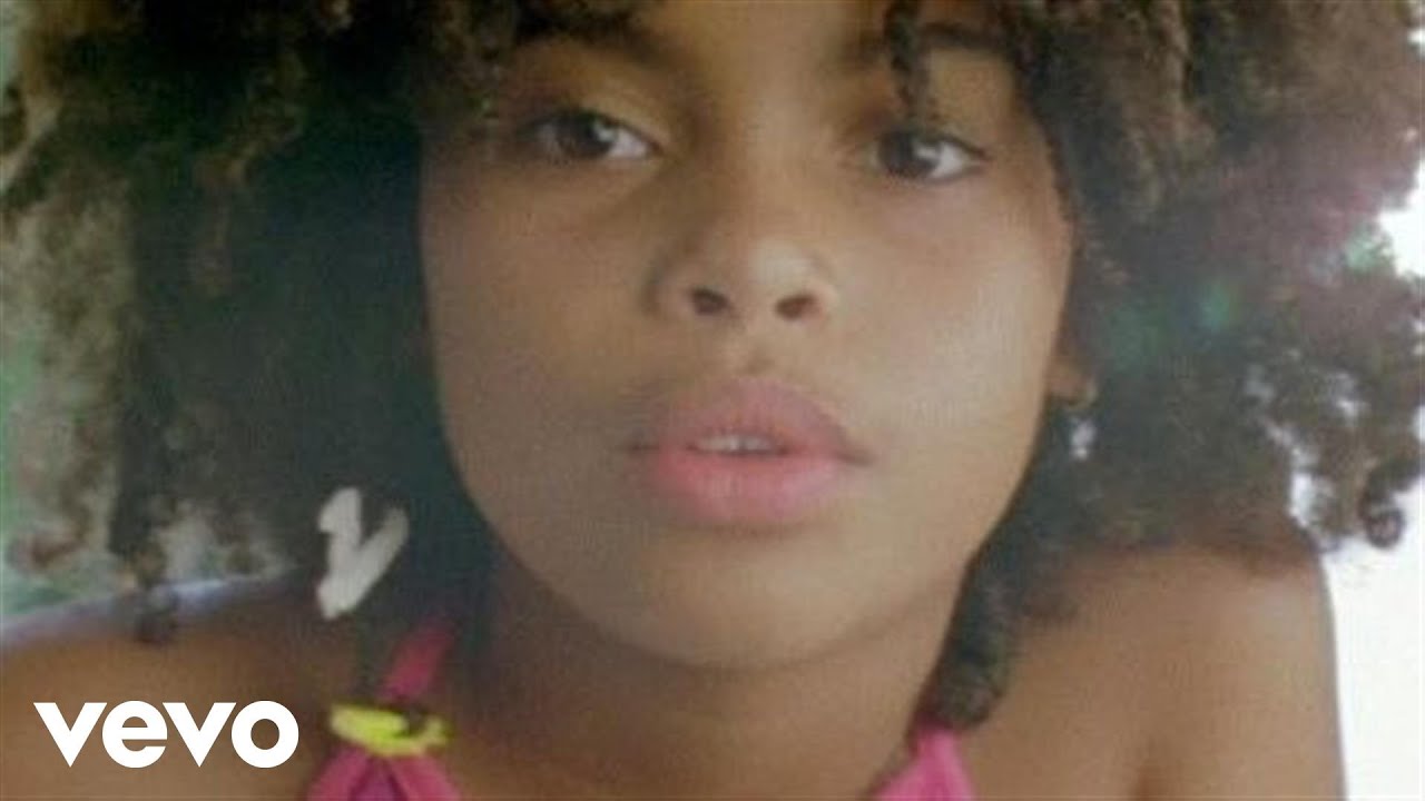 kelis-millionaire-official-music-video