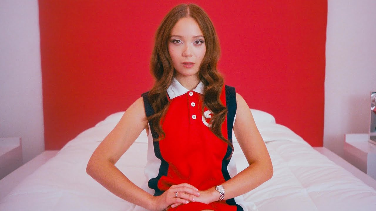 laufey-from-the-start-official-music-video