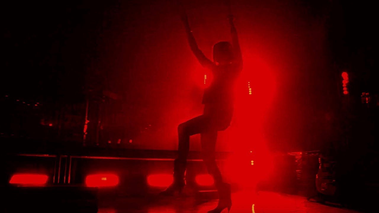 Phantogram & Ian Asher – Black Out Days