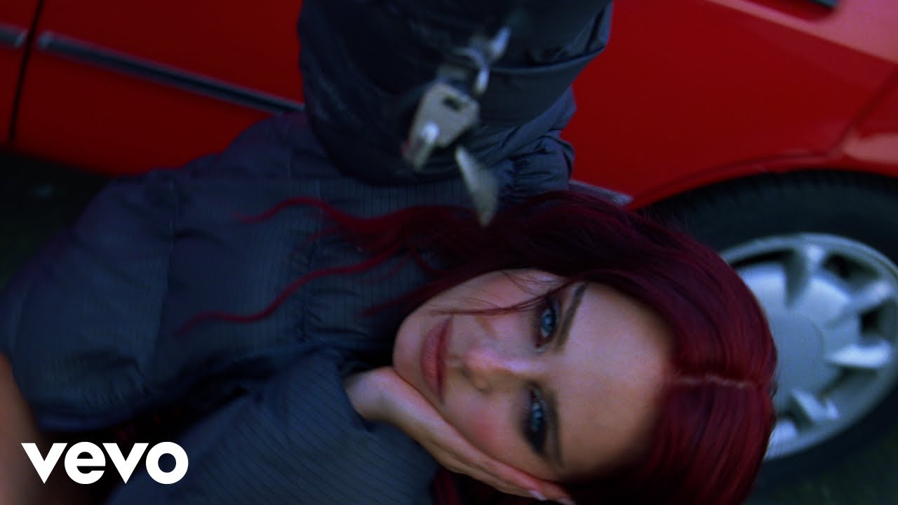 rose-gray-club-to-your-arms-official-video