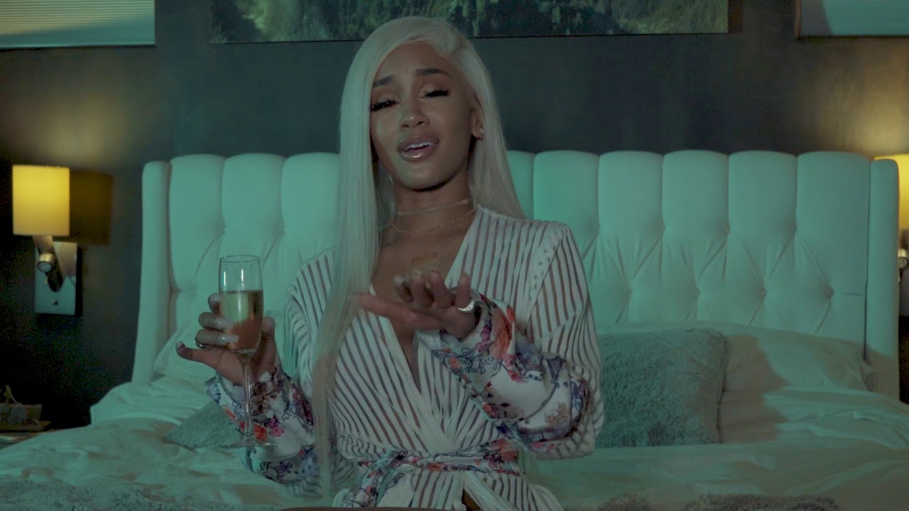 saweetie-icy-grl-official-music-video