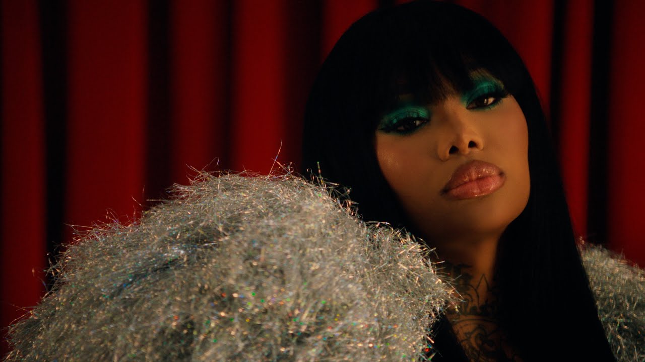 summer-walker-heart-of-a-woman-official-music-video