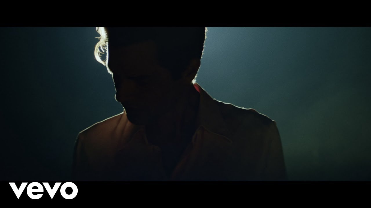 the-killers-boy-official-music-video