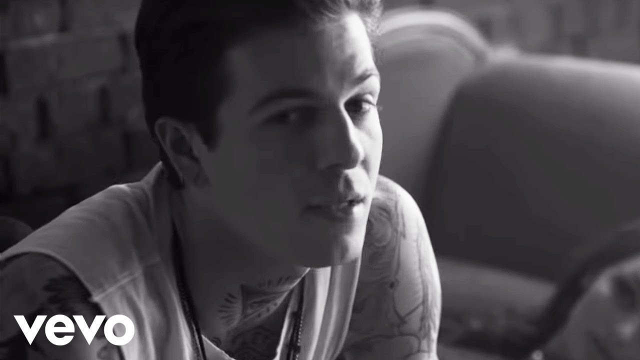 the-neighbourhood-sweater-weather-official-video