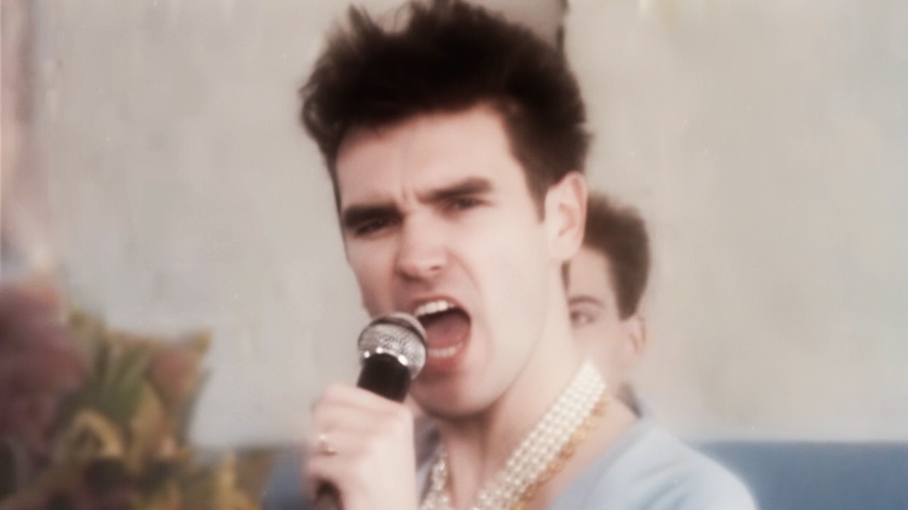 the-smiths-this-charming-man-official-music-video