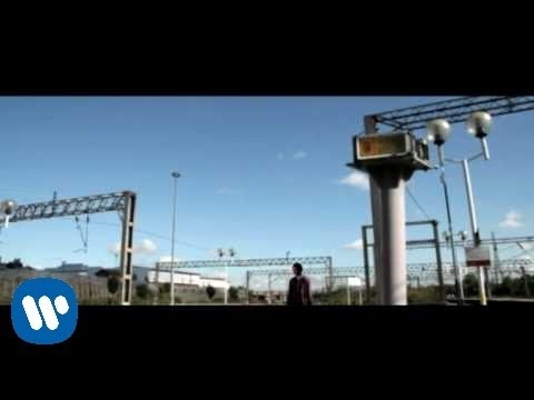 the-wombats-moving-to-new-york-official-video