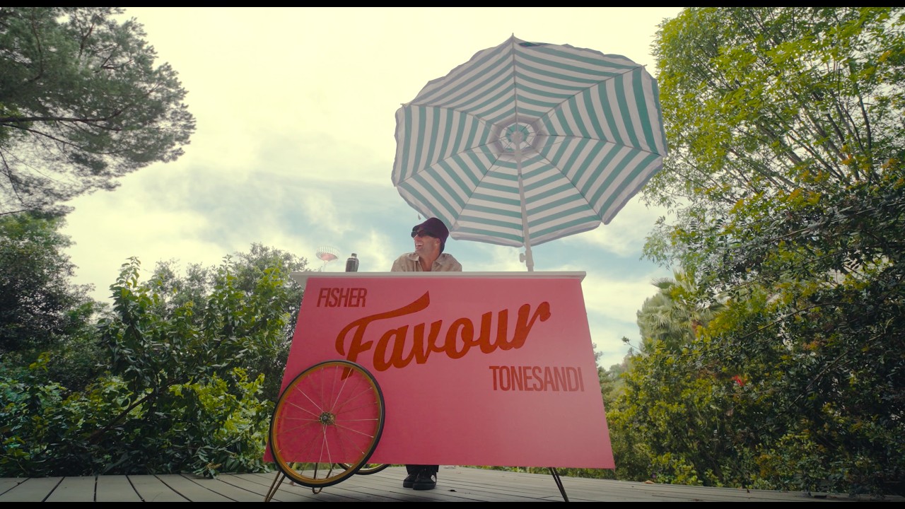 FISHER & Tones and I – FAVOUR