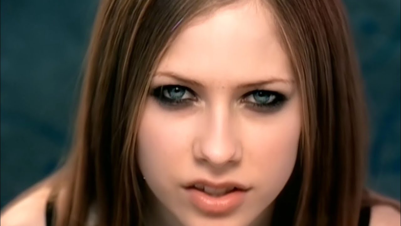 thumb_avril-complicated-4k