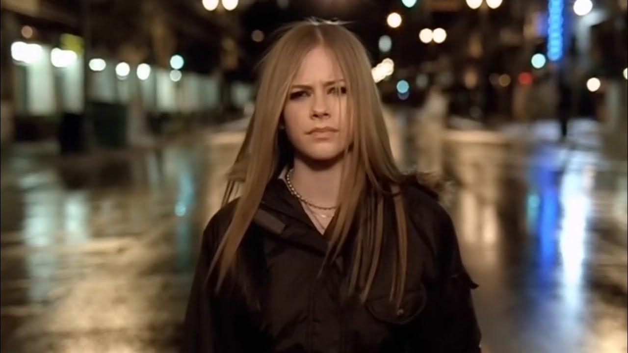 thumb_avril-lavigne-i-m-with-you-4k