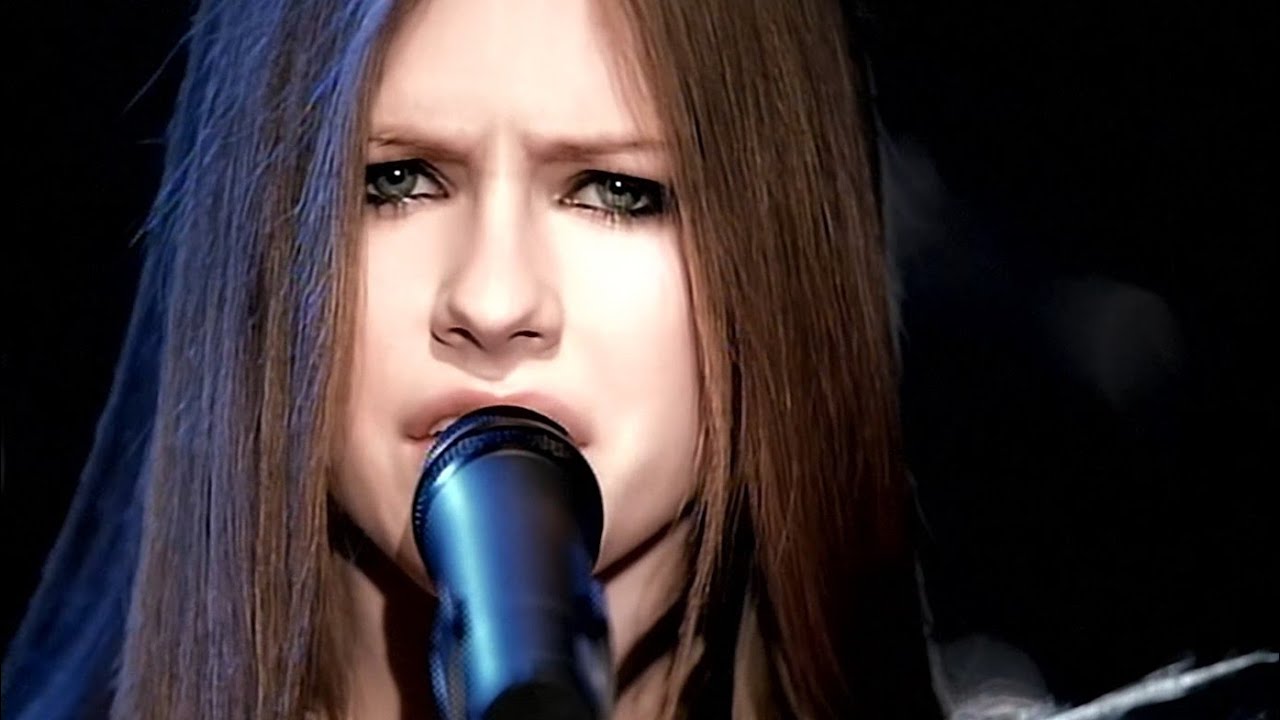 thumb_avril-lavigne-losing-grip