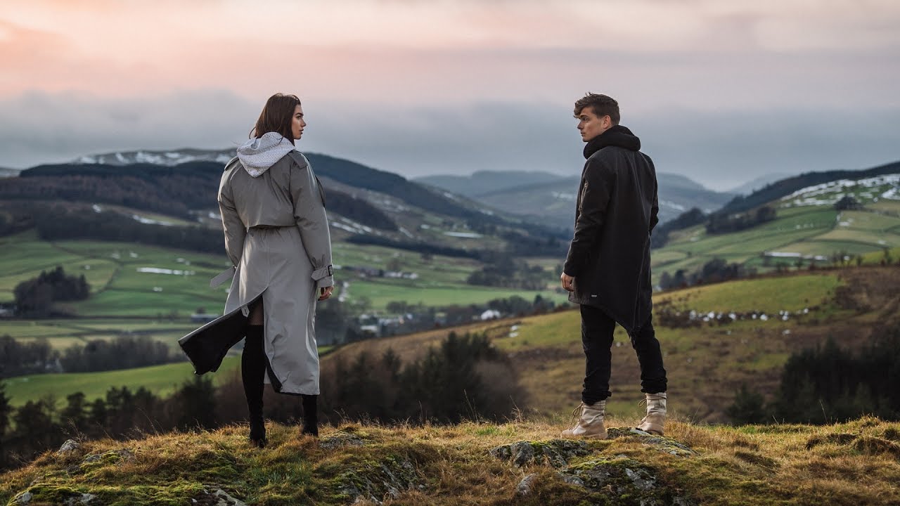 Martin Garrix & Dua Lipa – Scared To Be Lonely (Official Video)