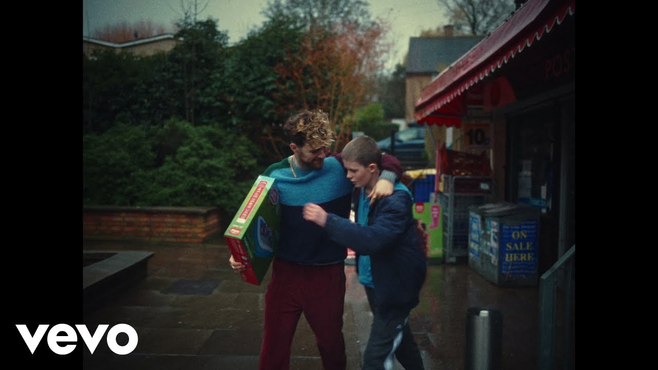 tom-grennan-little-bit-of-love-official-video