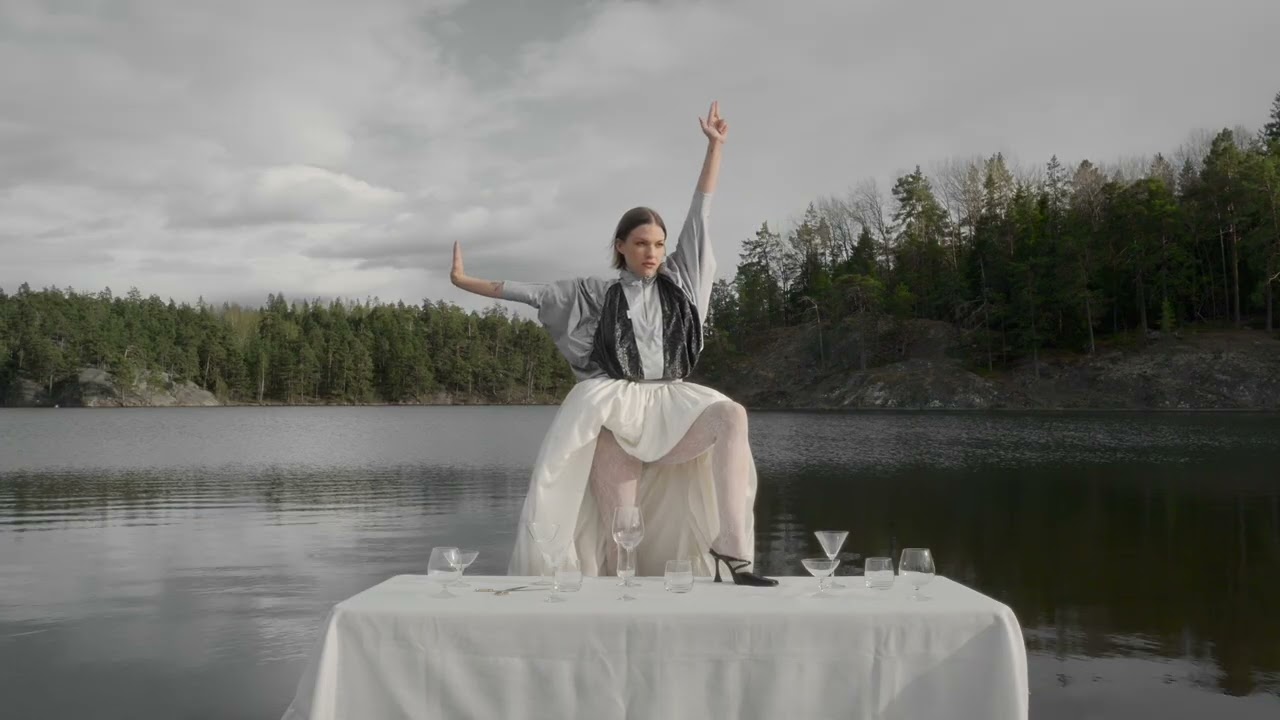 tove-styrke-song-and-dance-man-official-music-video