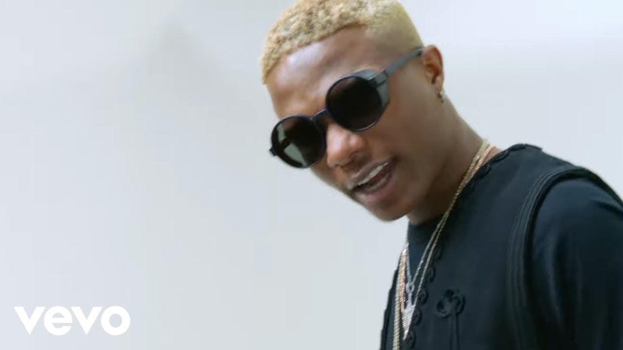 wizkid-come-closer-official-video-ft-drake
